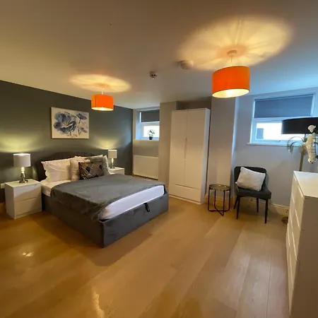 West Midlands-2 Double Bed Room Apartment Dudley Exterior photo