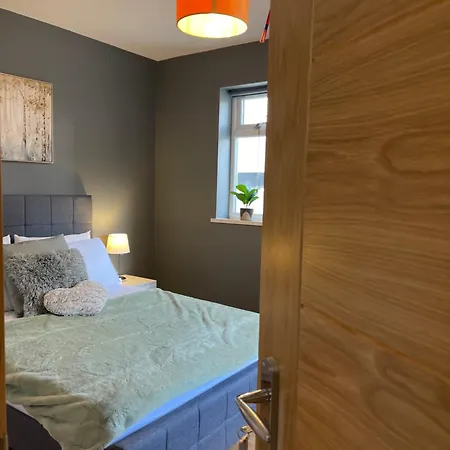West Midlands-2 Double Bed Room Apartment Dudley Exterior photo