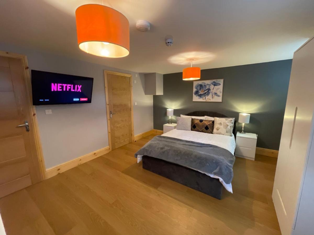 West Midlands-2 Double Bed