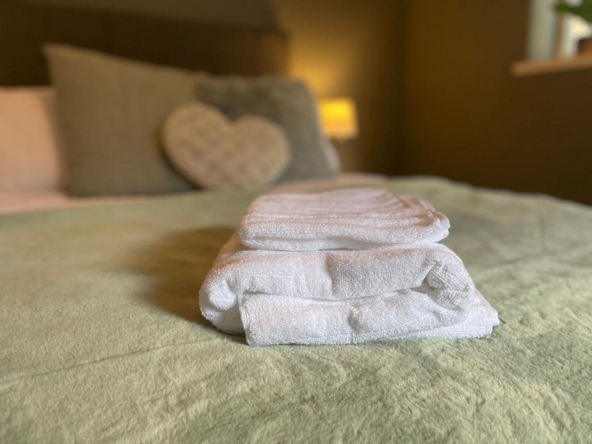 West Midlands-2 Double Bed Apartment