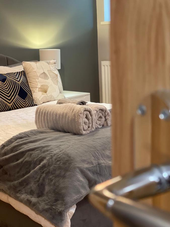Apartment West Midlands-2 Double Bed