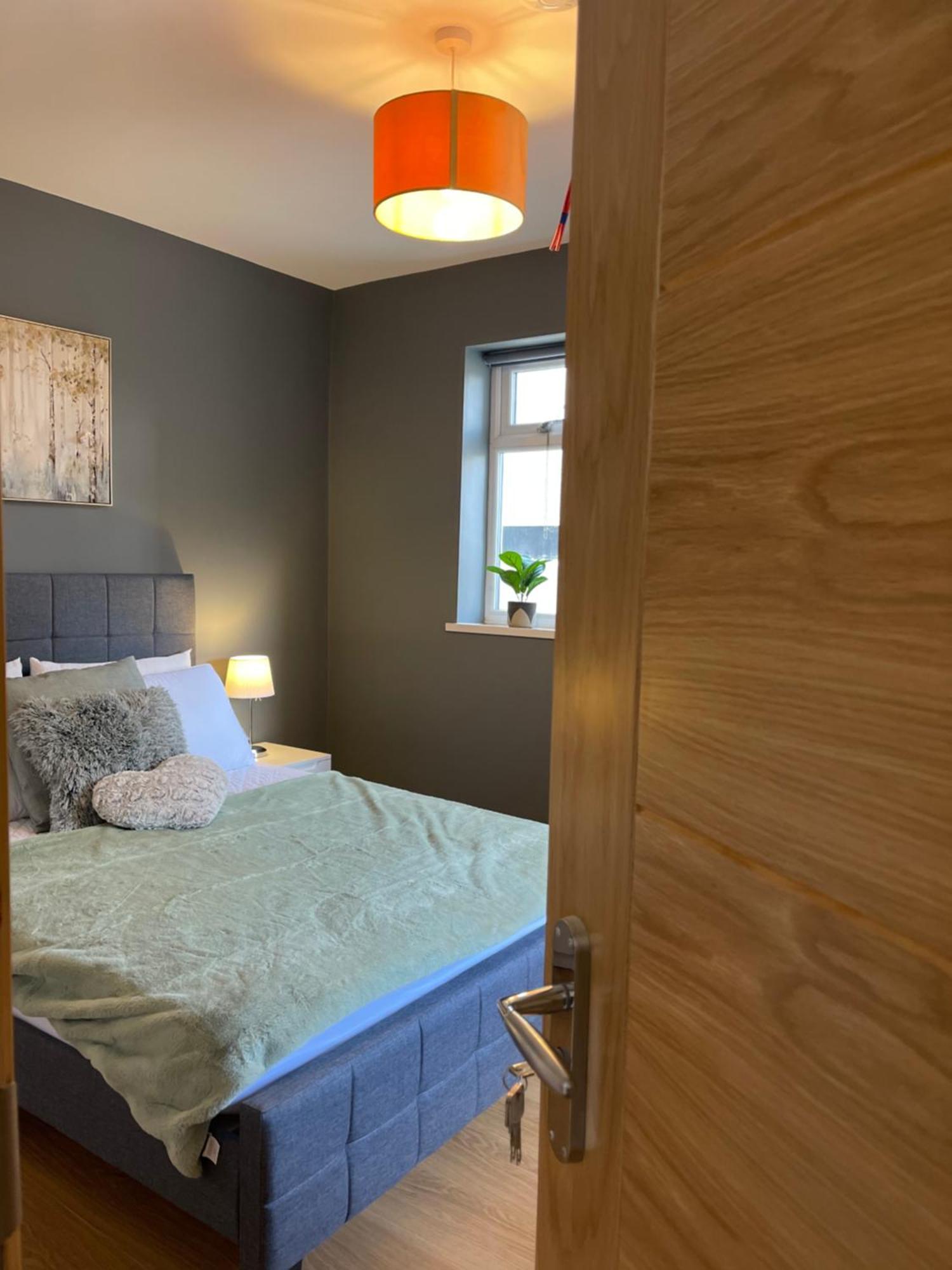 West Midlands-2 Double Bed