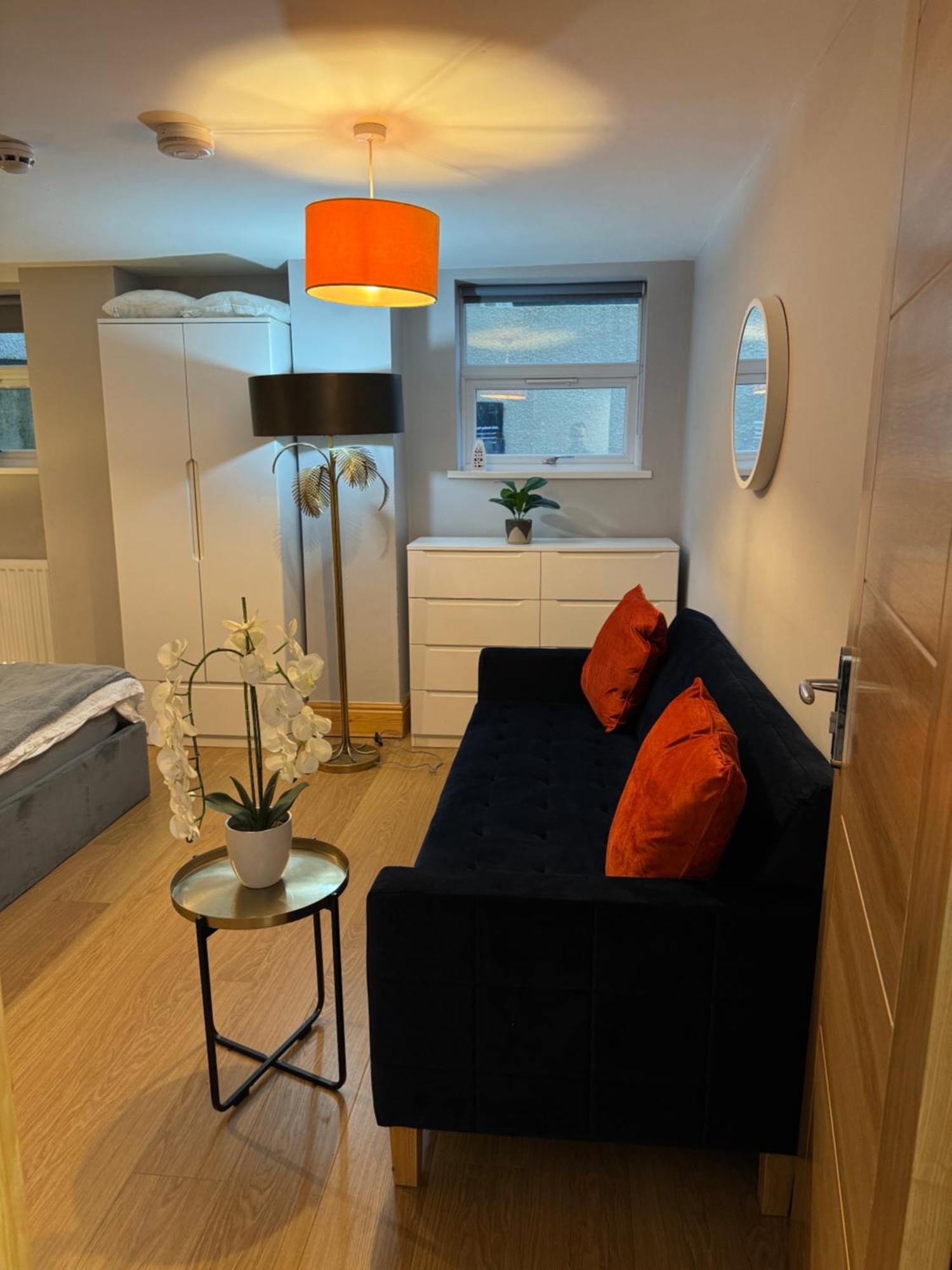 West Midlands-2 Double Bed